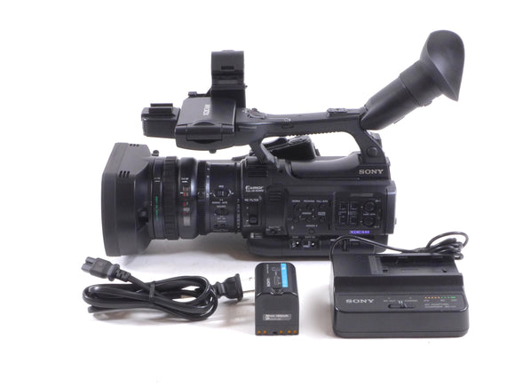 SONY PMW-200 XDCAM HD422 HandheldCamcorder PMW200 - ONLY 13 Hours